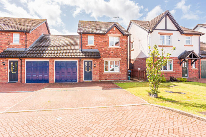 3 Bedroom Link Detached House For Sale In Callum Drive, Dumfries, DG1