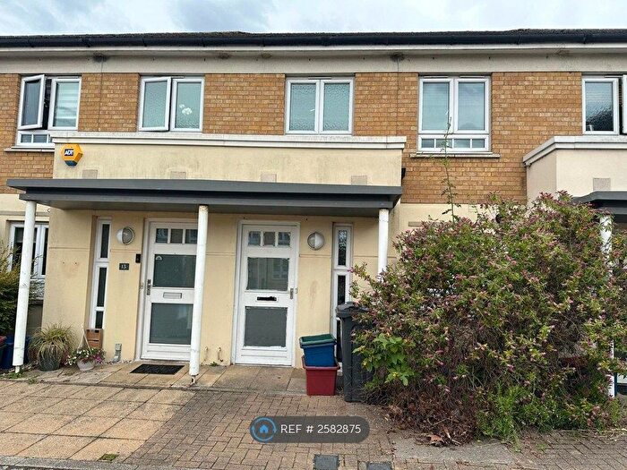 3 Bedroom Terraced House To Rent In Elvedon Road, Feltham, TW13