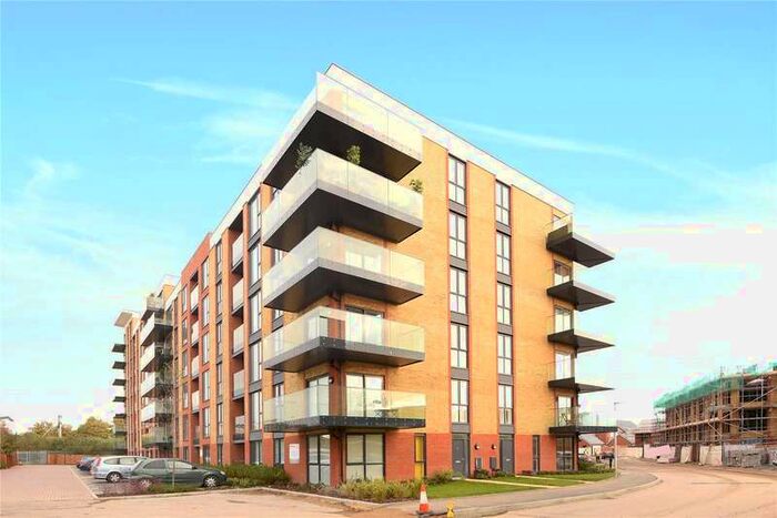 2 Bedroom Apartment To Rent In Oscar Wilde Road, Reading, Berkshire, RG1