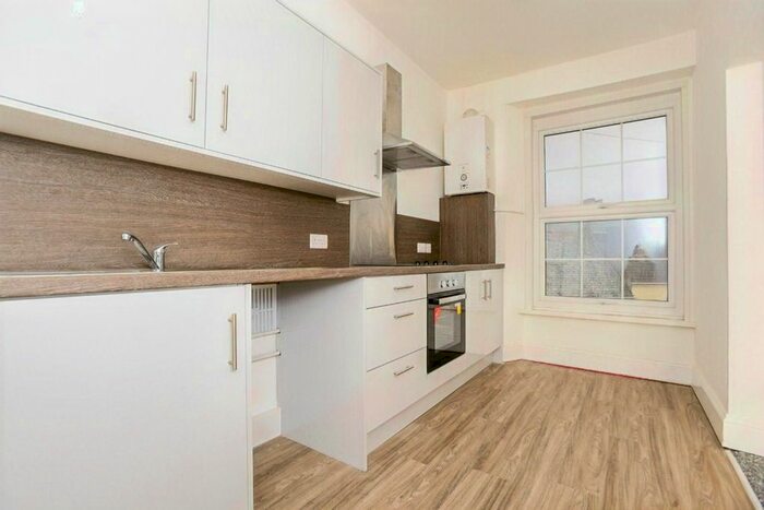 1 Bedroom Flat To Rent In Admiralty Street, Stonehouse, Plymouth PL1