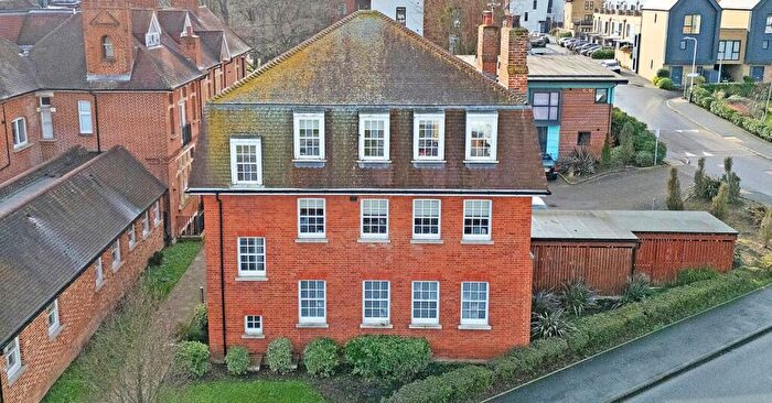 2 Bedroom Apartment For Sale In Flat New Coach House, Safflower Lane, Romford, Essex, RM3