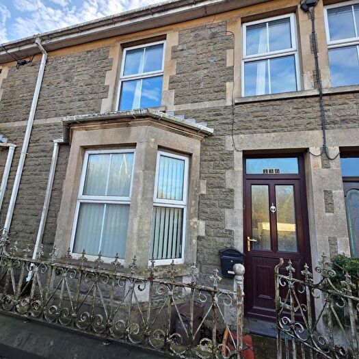3 Bedroom Terraced House To Rent In Penybont Road, Pencoed, Bridgend, CF35
