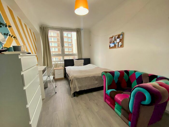 4 Bedroom Flat To Rent In Peerless Street, London, EC1V