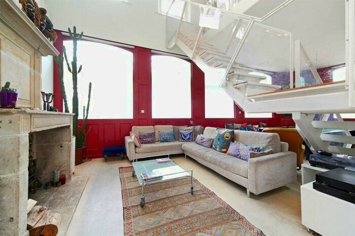 3 Bedroom Apartment To Rent In Antill Road Bow London, E3