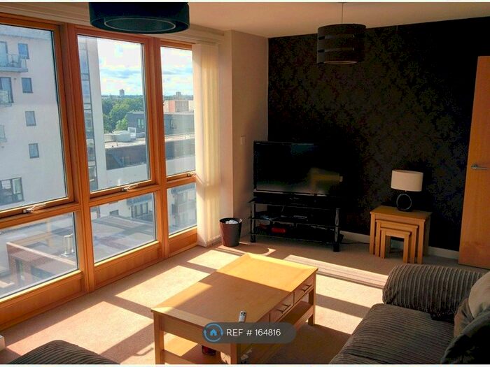 2 Bedroom Flat To Rent In Biggs Square, London, E9