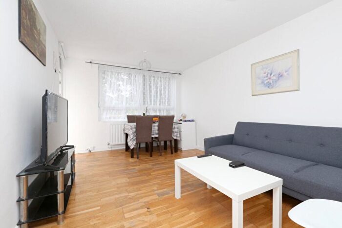 1 Bedroom Flat To Rent In Hornsey Road, Holloway, N7