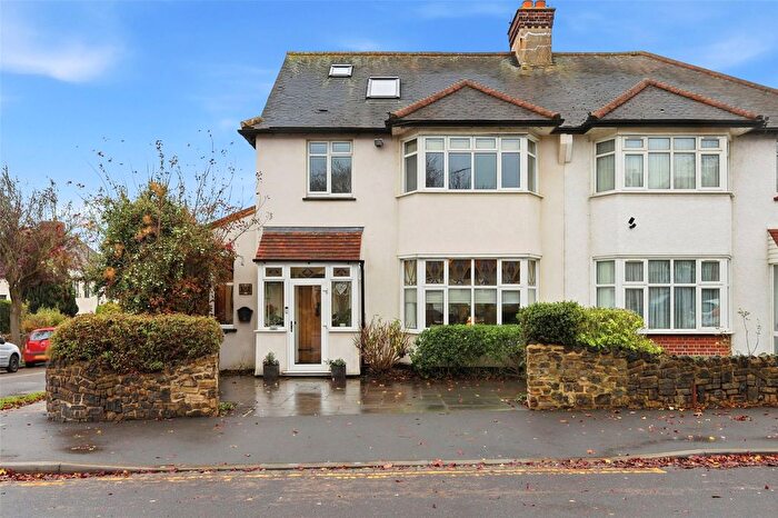 4 Bedroom Semi-Detached House For Sale In Ambleside Drive, Southend-On-Sea, Essex, SS1