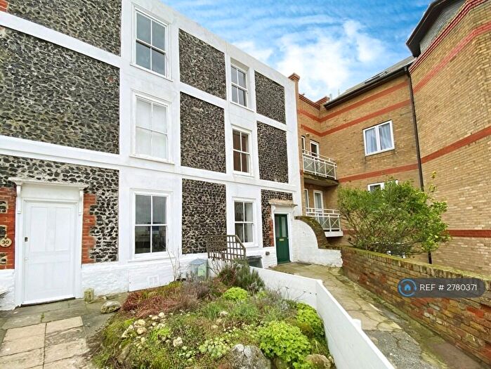 3 Bedroom Terraced House To Rent In Fort Hill, Margate, CT9