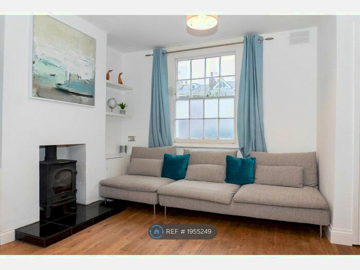 2 Bedroom Terraced House To Rent In Glenfall Street, Cheltenham, GL52