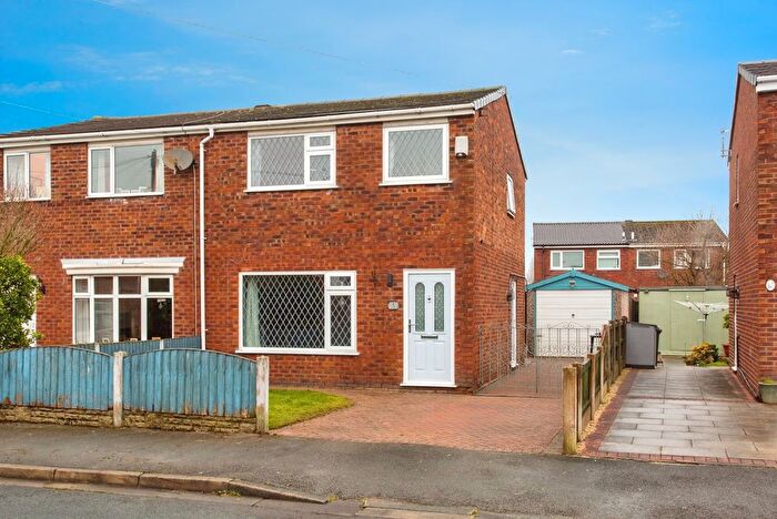 3 Bedroom Semi Detached House For Sale In Aldwych Drive, Lostock Hall, Preston, Lancashire, PR5