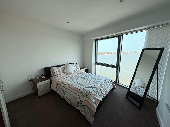 2 Bedroom Property To Rent In Princes Parade, Liverpool, L3