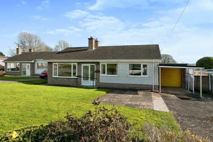 3 Bedroom Bungalow For Sale In Rhodfa Arthur, Trelawnyd, Rhyl, Flintshire, LL18