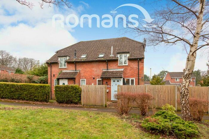 1 Bedroom Cluster House To Rent In Kimberley, Fleet, GU52