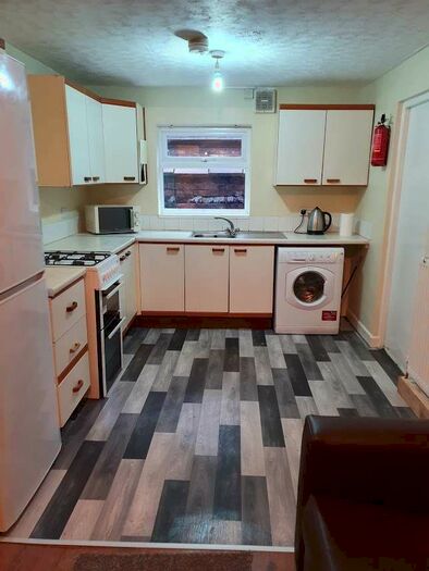 4 Bedroom Terraced House To Rent In Banff Road, Manchester, M14