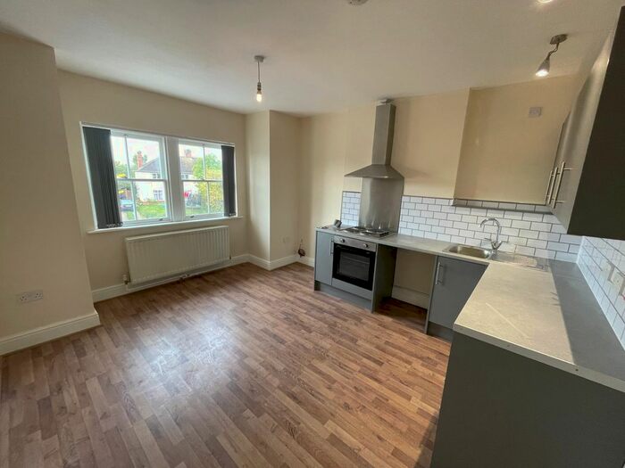 1 Bedroom Flat To Rent In Narborough Road, Leicester, LE3