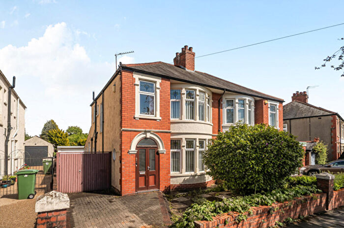 3 Bedroom Semi-Detached House For Sale In Heathway, Cardiff, CF14