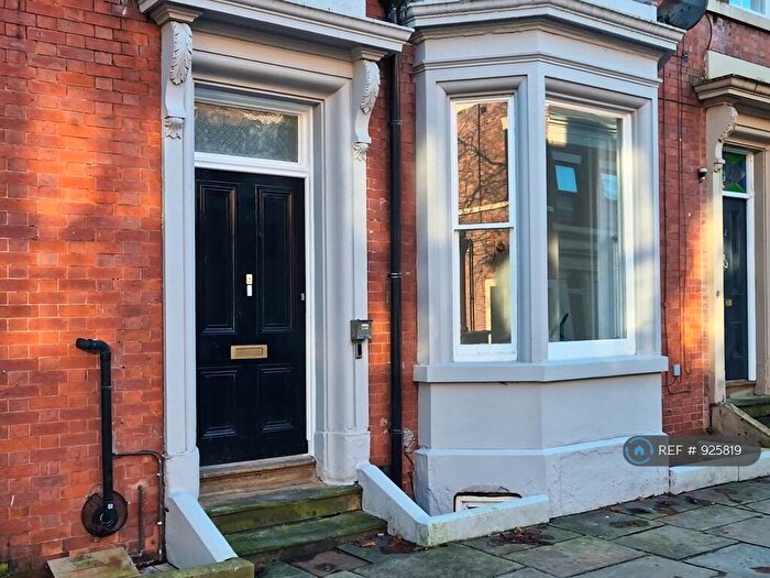 3 Bedroom Maisonette To Rent In Bairstow Street, Preston, PR1