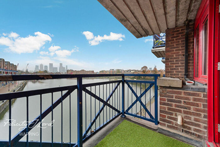 3 Bedroom Flat For Sale In Maynards Quay, London, E1W