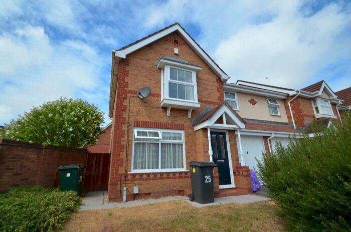 3 Bedroom Semi-Detached House To Rent In Greenacre Drive, Pontprennau, Cardiff, CF23