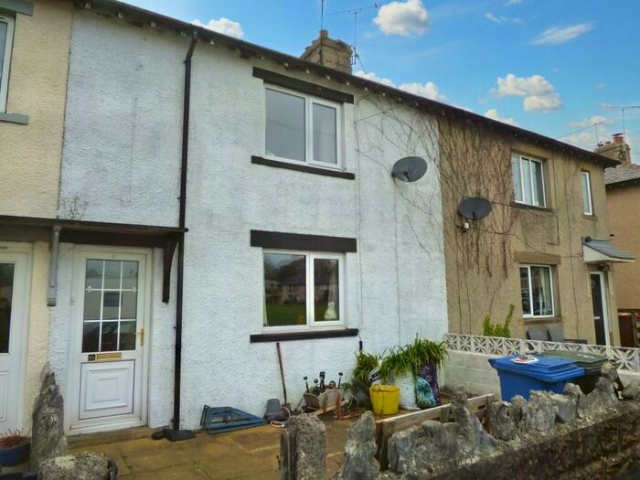 2 Bedroom House For Sale In Thornview Road, Hellifield, Skipton, BD23