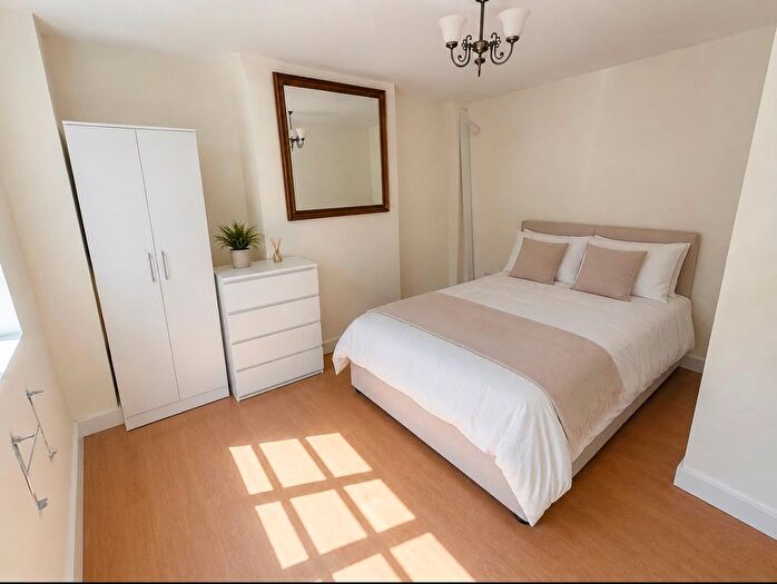 Studio To Rent In Boswell Street, WC1N