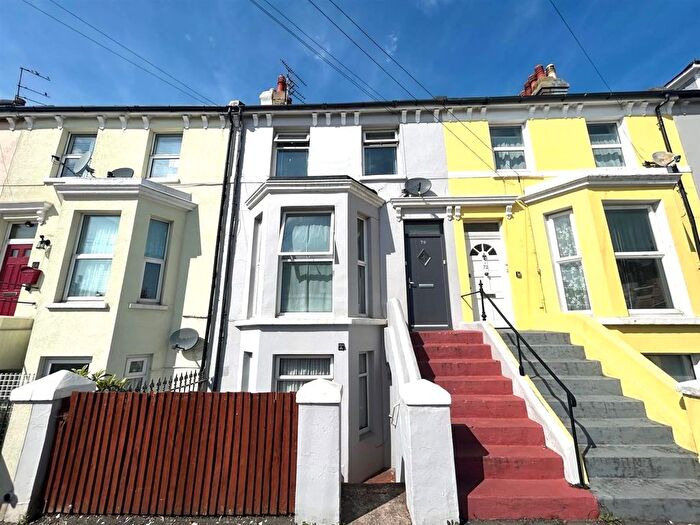 2 Bedroom Flat To Rent In Tideswell Road, Eastbourne, BN21
