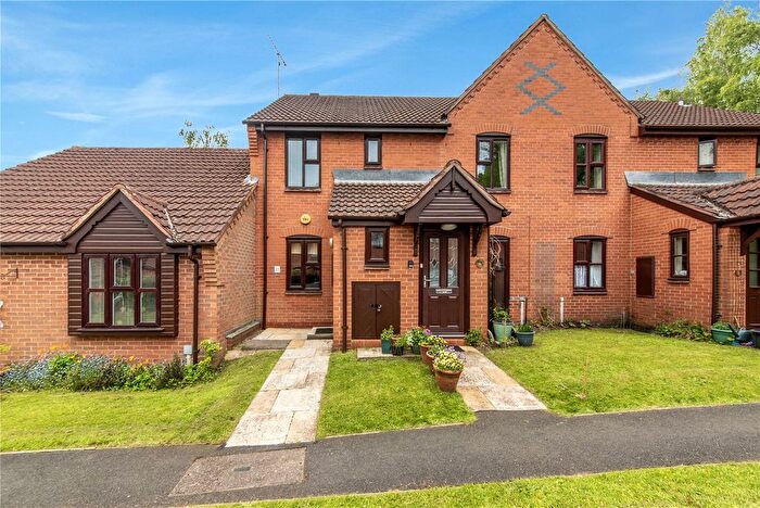 2 Bedroom Detached House For Sale In Willow Tree Drive, Barnt Green, Birmingham, Worcestershire, B45