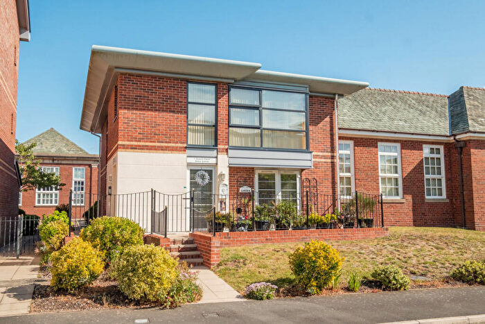 2 Bedroom Apartment For Sale In Bailey Avenue, Lytham St. Annes, FY8