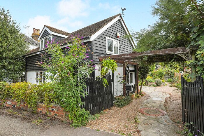 2 Bedroom Cottage For Sale In Church Lane, Chislet, CT3