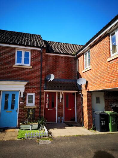 2 Bedroom Flat To Rent In Lord Nelson Drive, Norwich, NR5