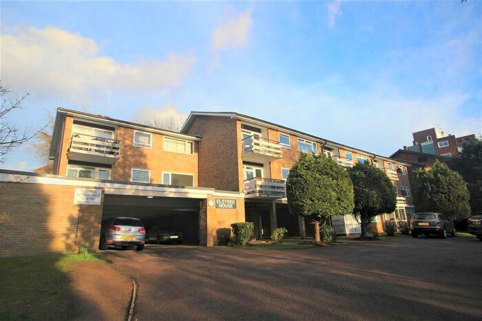 2 Bedroom Flat To Rent In Dennis Lane, Stanmore, HA7