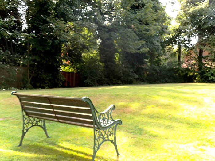 1 Bedroom Flat To Rent In Forest Court, Birmingham, B13