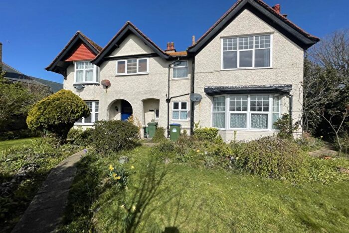 1 Bedroom Apartment To Rent In Sutton Road, BN25