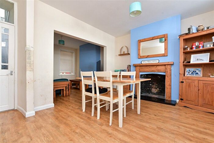2 Bedroom Terraced House For Sale In Telham Avenue, Ramsgate, Kent, CT12
