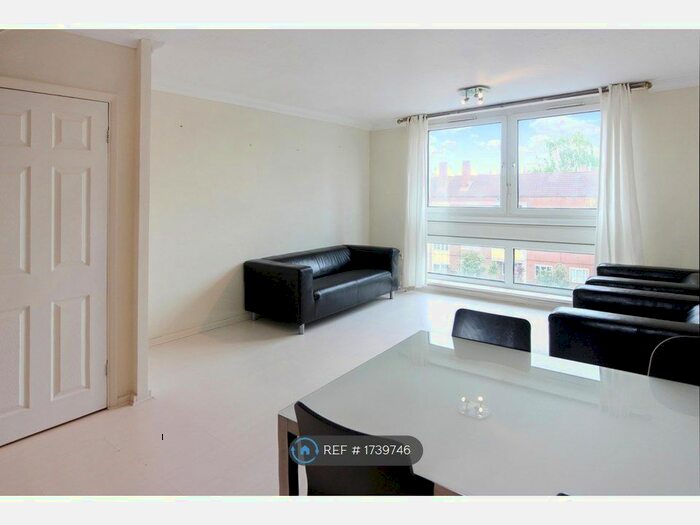 2 Bedroom Flat To Rent In Mortimer House, London, W11