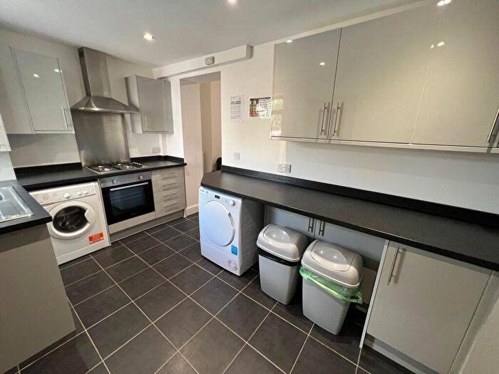 4 Bedroom Terraced House To Rent In Cambridge Street, Uplands, SA2