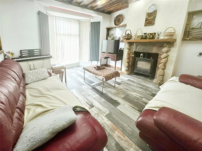 3 Bedroom House To Rent In Greenhead Avenue, Blackburn, Lancashire, BB1