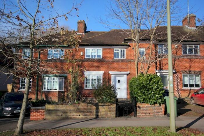 4 Bedroom Terraced House To Rent In Morrell Avenue, Hmo Ready Sharers, OX4