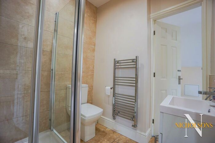 4 Bedroom Terraced House To Rent In Victoria Road, Retford, Nottinghamshire, DN22