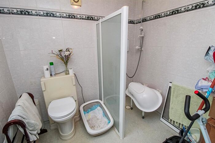 3 Bedroom Terraced House For Sale In Woodcock Street, Wakefield, WF1