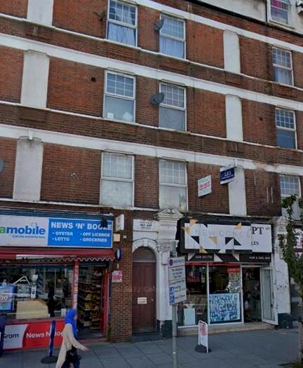 2 Bedroom Flat To Rent In Kings Parade, High Road, London, N17