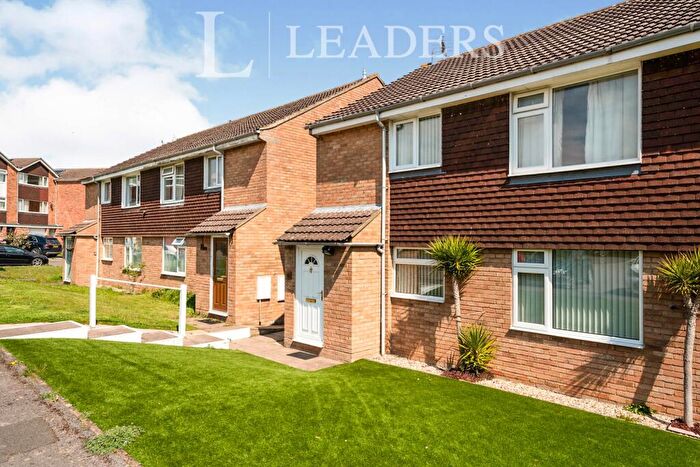 2 Bedroom Flat To Rent In Eagles, Faringdon, SN7