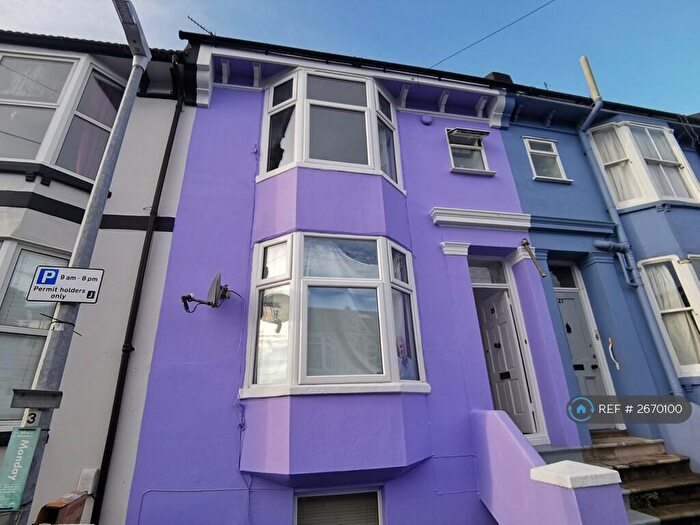 4 Bedroom Terraced House To Rent In Yardley Street, Brighton, BN1