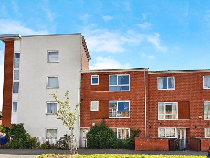 2 Bedroom Flat To Rent In Devonshire Street South, Grove Village, Manchester, Greater Manchester, M13