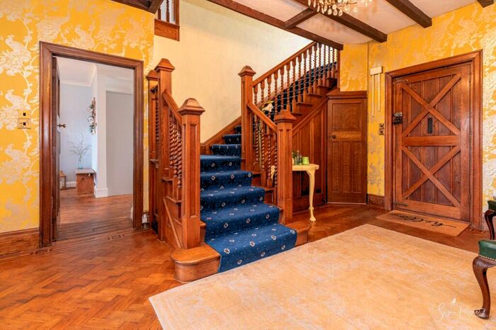 5 Bedroom Detached House For Sale In Nunwell Street, Sandown, PO36