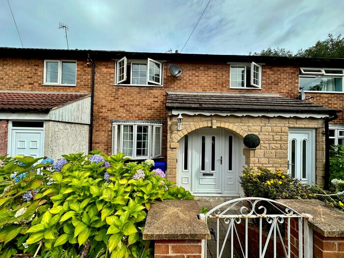 3 Bedroom Terraced House To Rent In Overend Close, Sheffield, S14