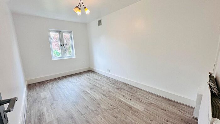 1 Bedroom Flat To Rent In Priory Park Road, Harrow, HA0