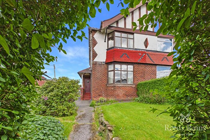 3 Bedroom Semi-Detached House For Sale In Canterbury Road, Offerton, Stockport, Cheshire, SK1