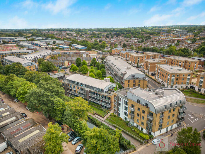 2 Bedroom Apartment To Rent In Elder Court, Mead Lane, Hertford, SG13