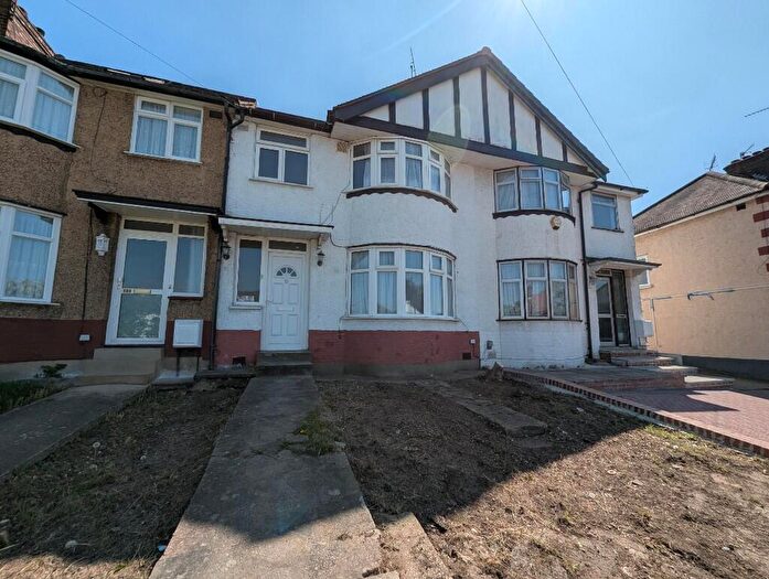 3 Bedroom Terraced House To Rent In Roxeth Green Avenue, Harrow, Middlesex, HA2
